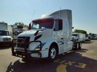 2020 Volvo VNR64T-640