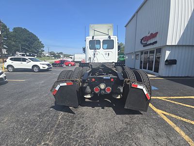 2020 Freightliner CASCADIA 125