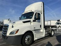 2020 Freightliner NEW CASCADIA 126