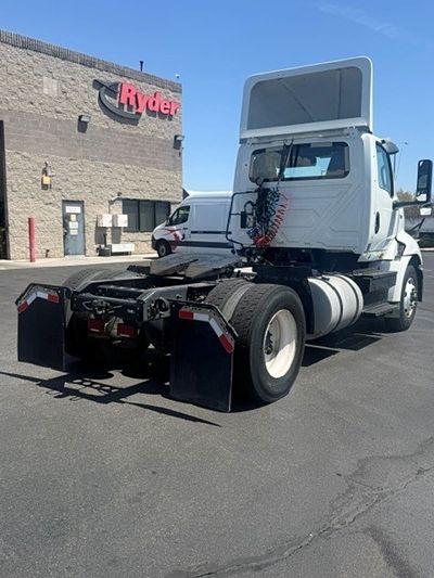 2019 International RH613