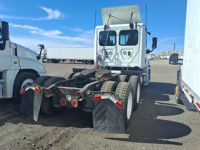 2018 Freightliner CASCADIA 125