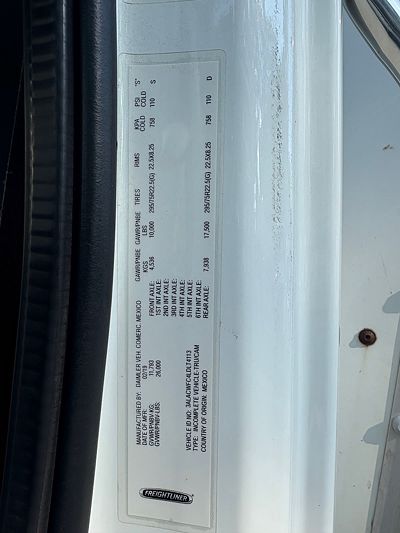 2020 Freightliner M2 106