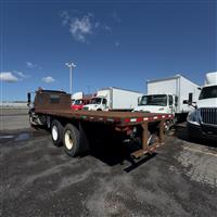 2015 Freightliner M2 112