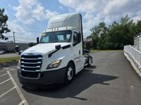 2020 Freightliner NEW CASCADIA 126