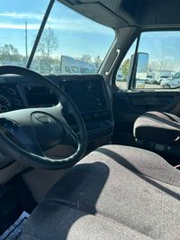 2020 Freightliner CASCADIA 125
