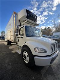 2017 Freightliner M2 106