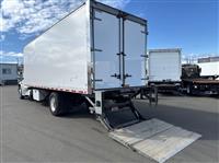 2018 Freightliner M2 106