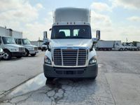 2019 Freightliner CASCADIA 113