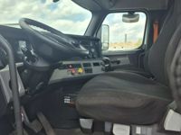 2021 Freightliner NEW CASCADIA PX12664