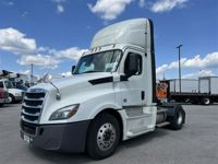 2020 Freightliner NEW CASCADIA 126