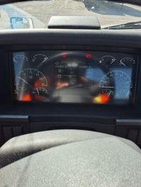 2019 Volvo VNL64T-300
