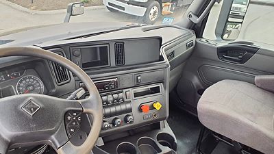 2020 International LT625