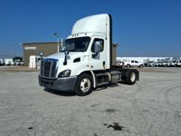 2019 Freightliner CASCADIA 113