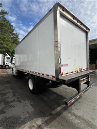 2016 Freightliner M2 106