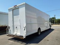 2017 Freightliner MT55