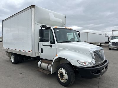 2019 International 4300 LP