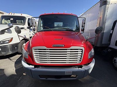 2019 Freightliner M2 106