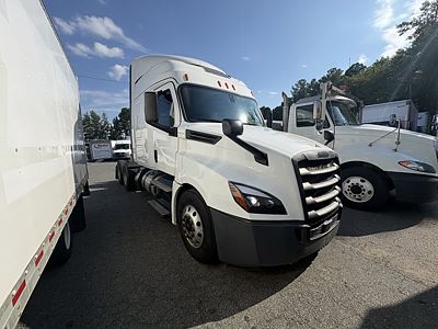 2019 Freightliner CASCADIA 125