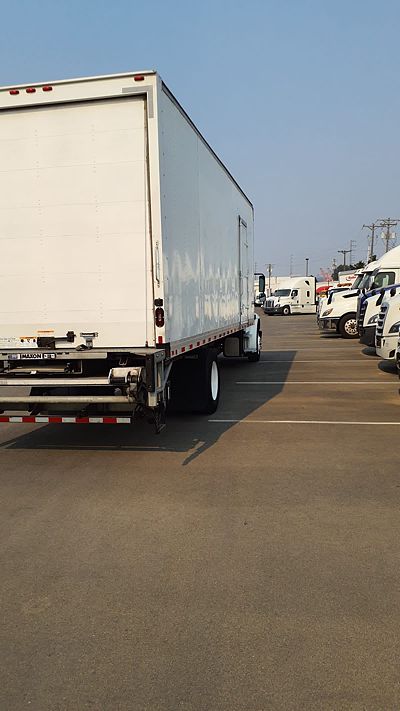 2018 Freightliner M2 106