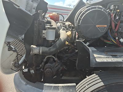 2019 International RH613