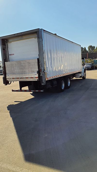 2019 Freightliner M2 106