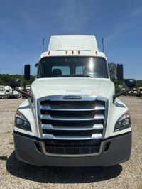 2019 Freightliner NEW CASCADIA PX12664