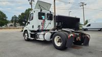 2020 Freightliner CASCADIA 113