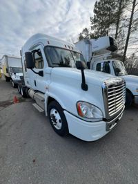 2020 Freightliner CASCADIA 125
