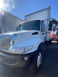 2018 International 4300