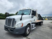 2018 Freightliner CASCADIA 125
