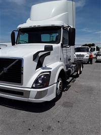 2018 Volvo VNL64T