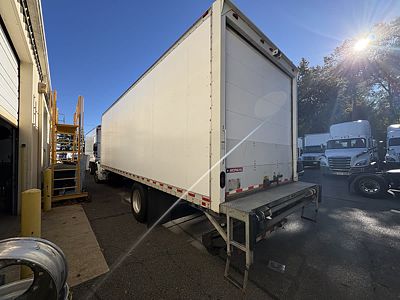 2020 Freightliner M2 106