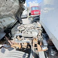 2016 Isuzu NRR