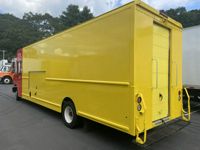 2017 Freightliner MT55