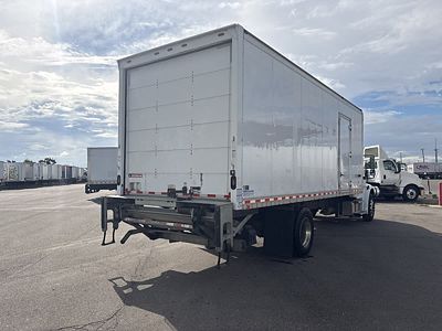 2020 Freightliner M2 106