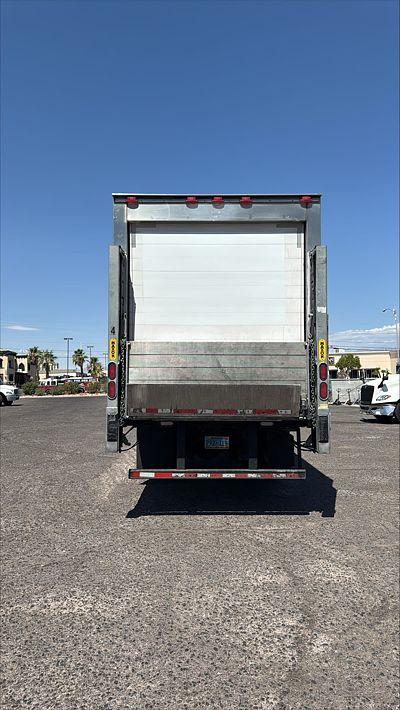 2019 Freightliner M2 106