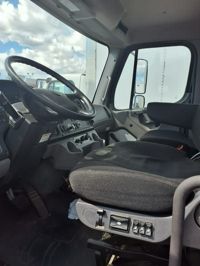 2020 Freightliner M2 106