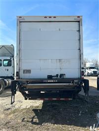 2017 Freightliner M2 106