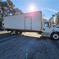 2018 Freightliner M2 106