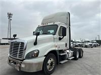 2020 Freightliner CASCADIA 125