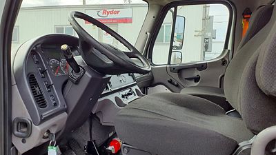 2020 Freightliner M2 106