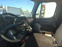 2018 Freightliner M2 106