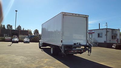 2019 Freightliner M2 106
