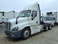 2020 Freightliner CASCADIA 125