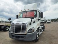 2020 Freightliner CASCADIA 113