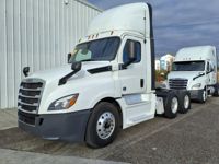2019 Freightliner NEW CASCADIA PX12664