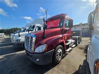 2018 Freightliner CASCADIA 125