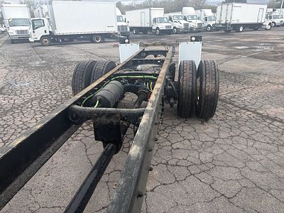 2022 Freightliner M2 106
