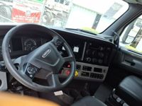 2020 Freightliner NEW CASCADIA PX12664