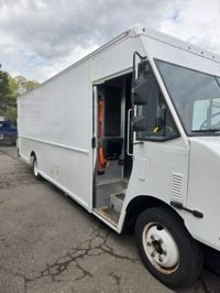2015 Freightliner MT45
